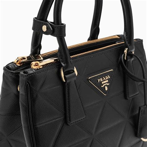 borsa prada nera e rossa